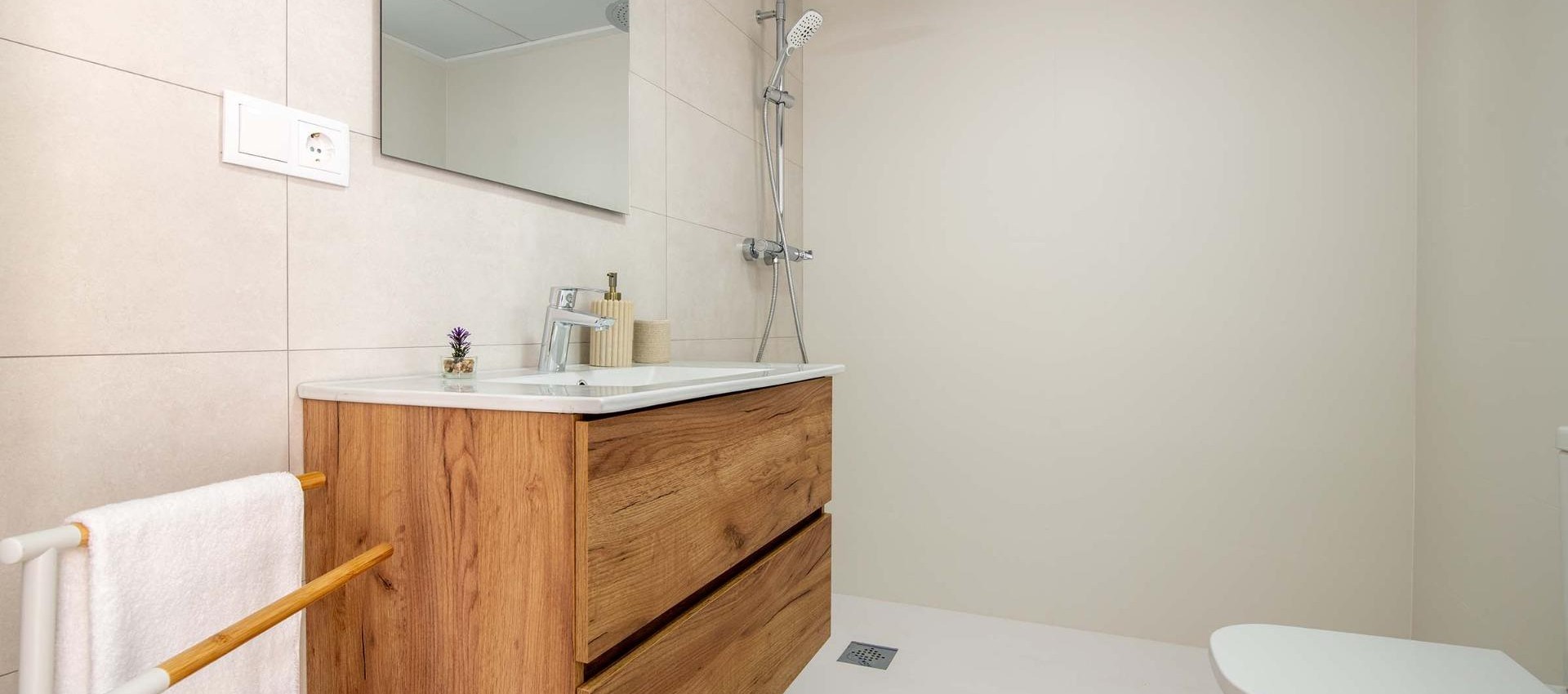 New Build - Town House - Cox - San Fernando