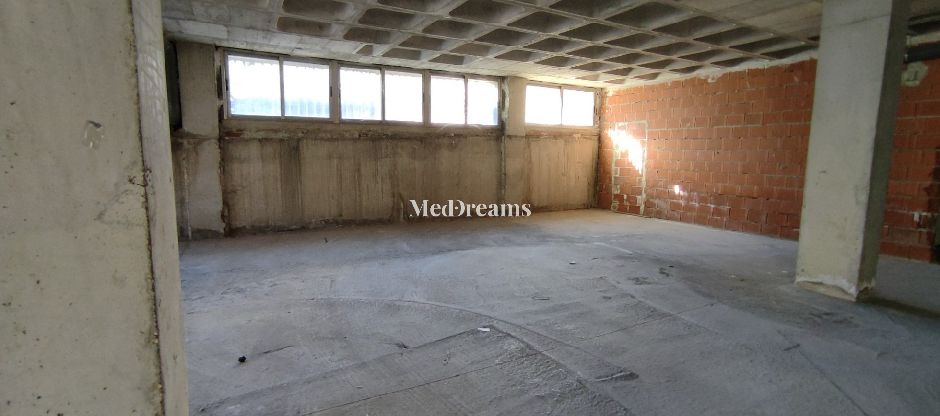 Resale - Garage - San Miguel de Salinas