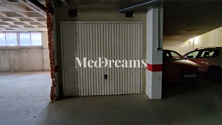 Resale - Garage - San Miguel de Salinas