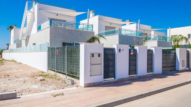 Nueva construcción  - Villa - Los Alcázares - Torre del Rame