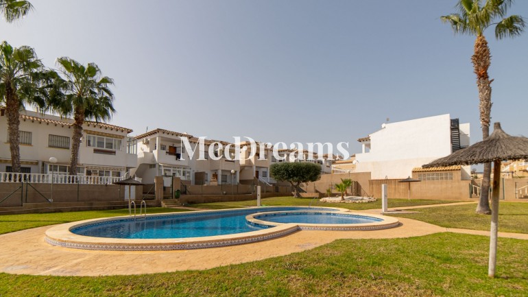 Resale - Top Floor Bungalow - Orihuela Costa - Punta Prima