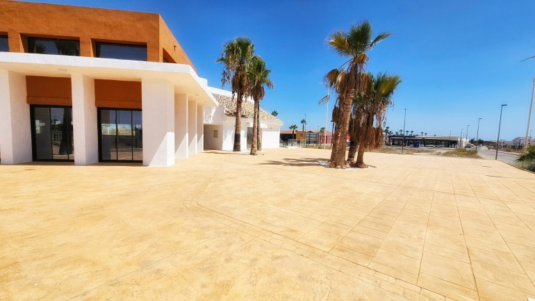 Location à long terme - Local Commerciel - Los Alcázares - Serena Golf