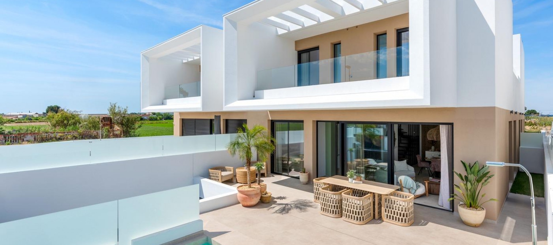 Nueva construcción  - Villa - Dolores - Sector 3