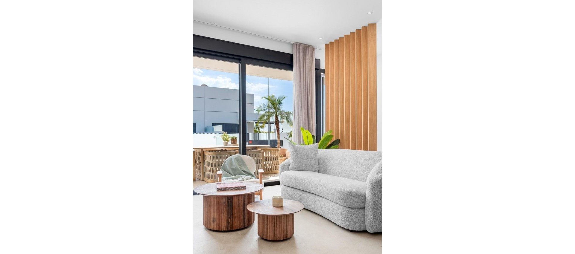 Nueva construcción  - Villa - Dolores - Sector 3