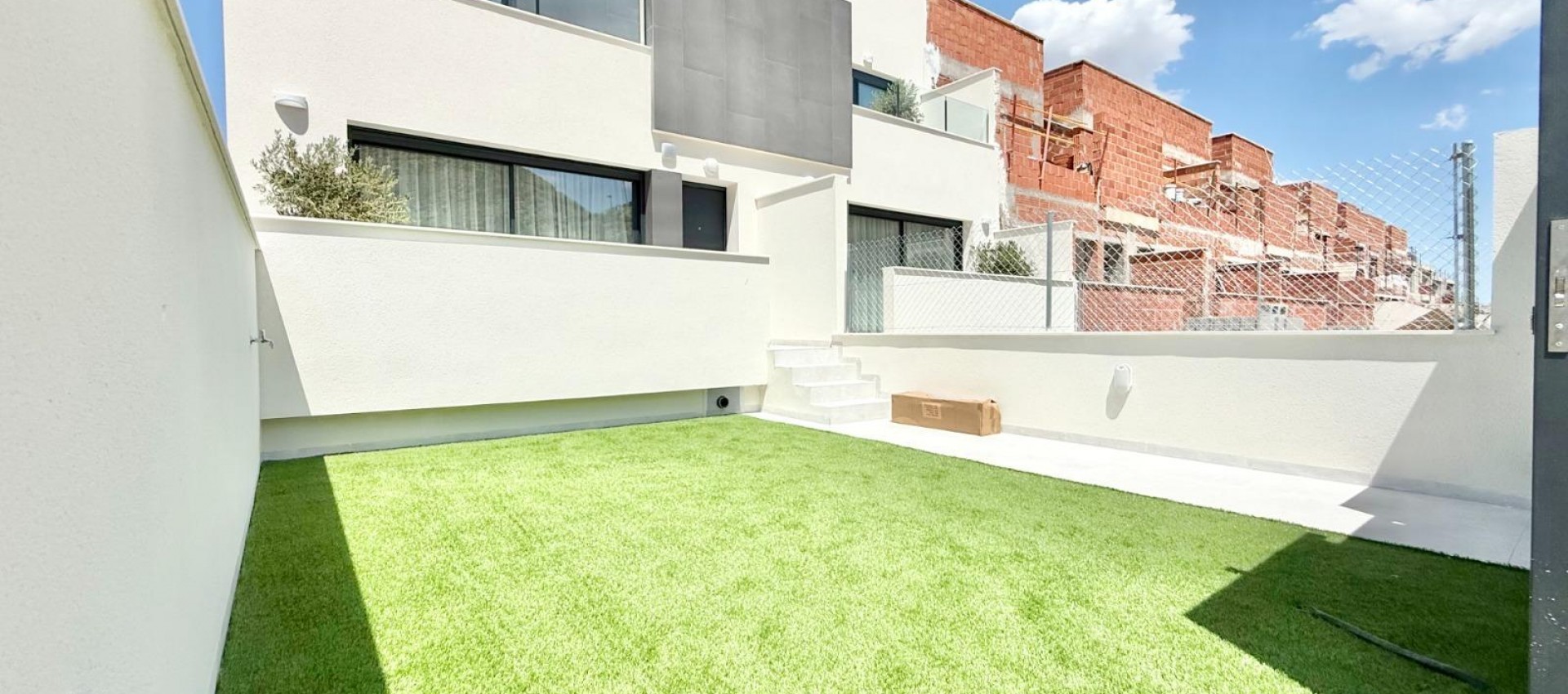 Nouvelle construction - Town House - Cox - San Fernando