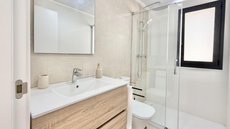 Nouvelle construction - Town House - Cox - San Fernando