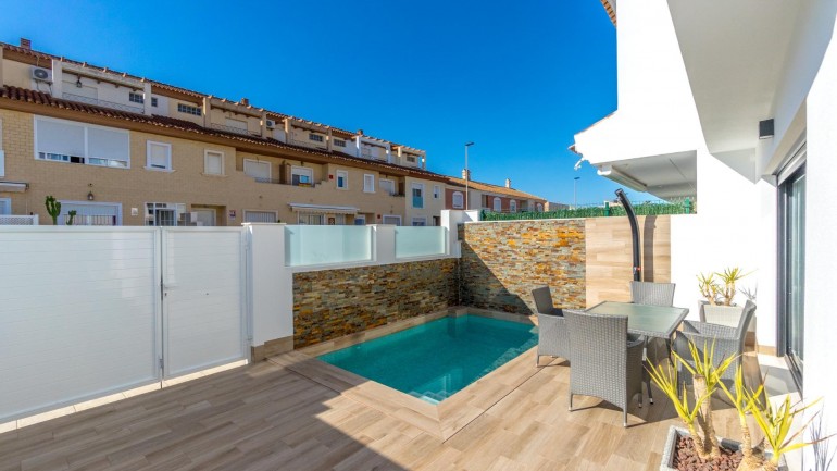 Nueva construcción  - Villa - San Pedro del Pinatar - Polideportivo