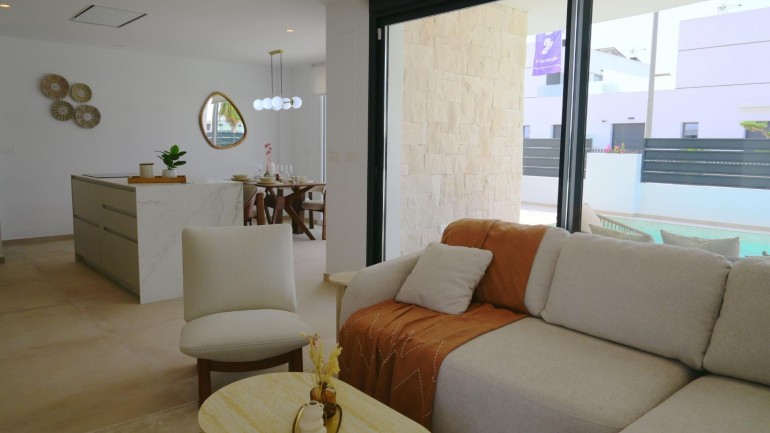 Nueva construcción  - Villa - Dolores - polideportivo