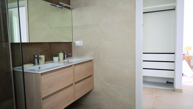 Nueva construcción  - Villa - Dolores - polideportivo