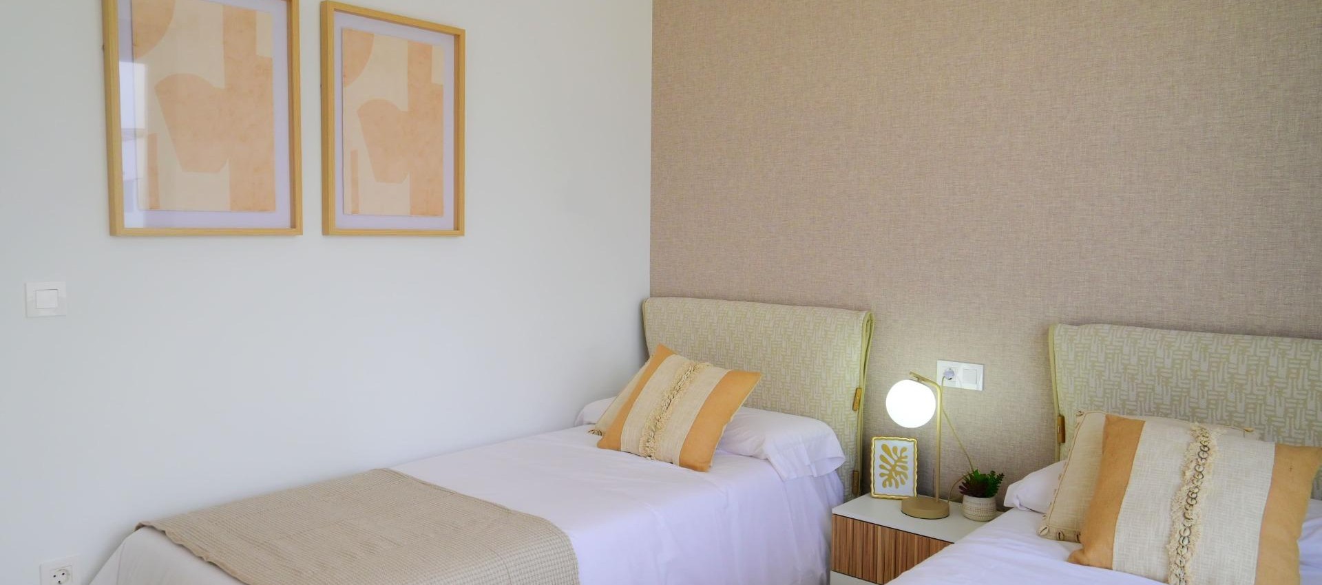 Nueva construcción  - Villa - Dolores - polideportivo