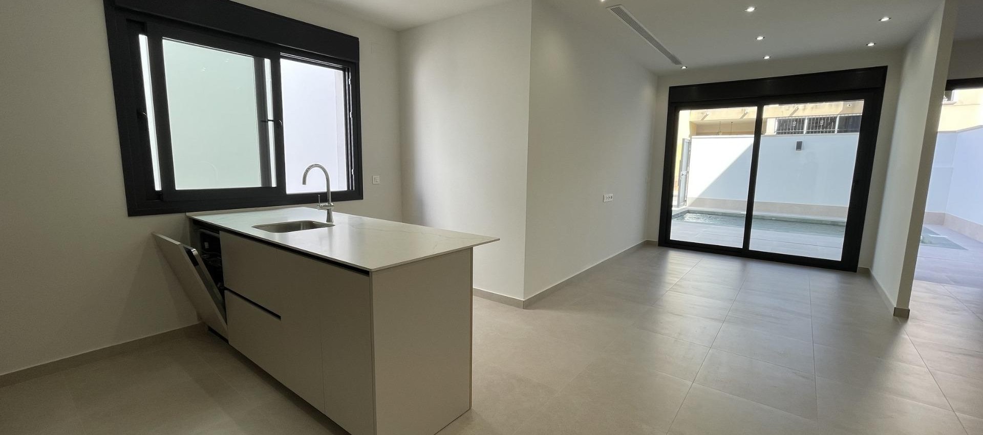 Nueva construcción  - Villa - Almoradí - Heredades