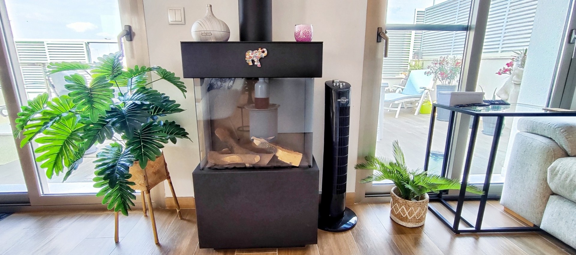 Reventa - Villa / Semi pareado - Cox