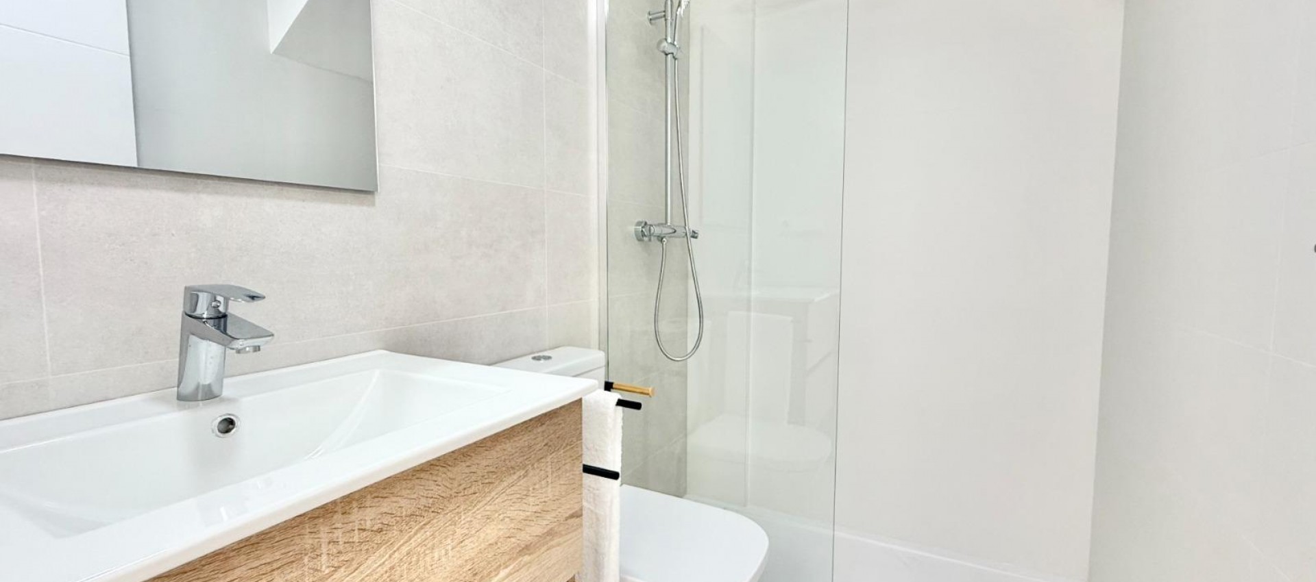 New Build - Town House - Cox - San Fernando