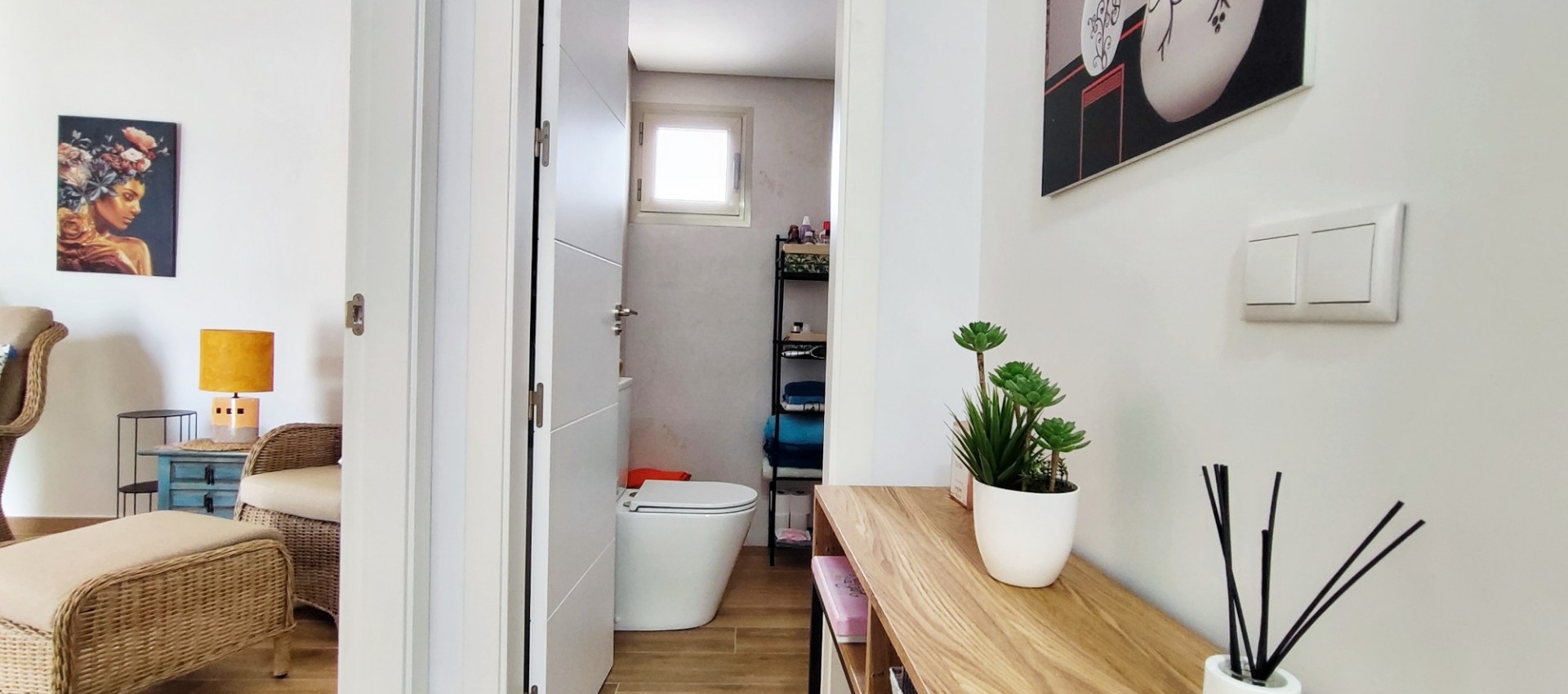 Reventa - Villa / Semi pareado - Cox