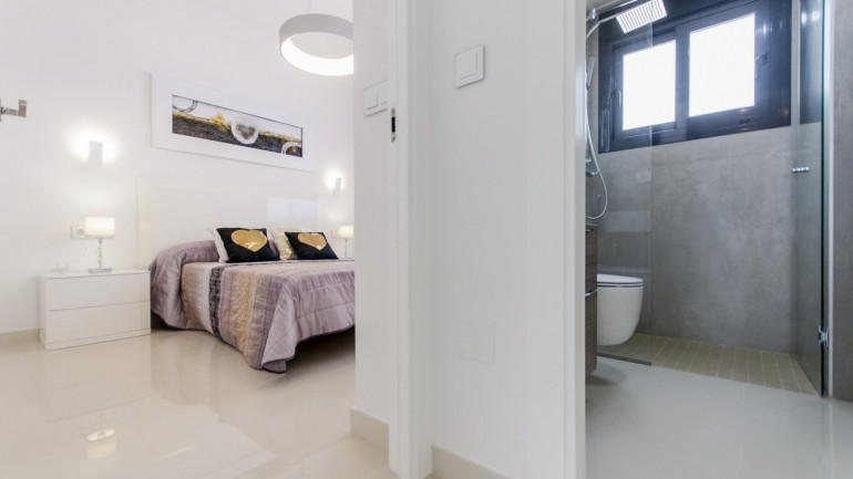 Nueva construcción  - Villa - San Miguel de Salinas - Cerro Del Sol