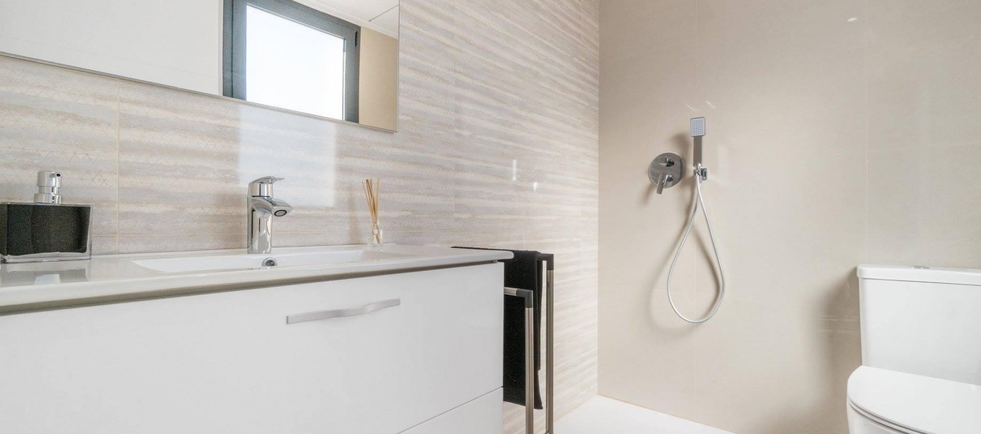 Nueva construcción  - Villa - Los Montesinos - La Herrada